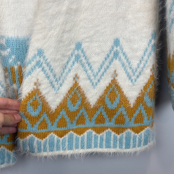 Shrinking Violet Ivory Cardigan with Sky and Mustard Patterns - Picture 4 of 11